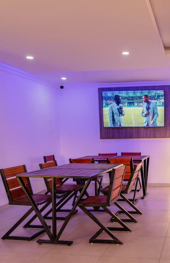 El Infinito Lifestyle Hotell Kempton Park Eksteriør bilde