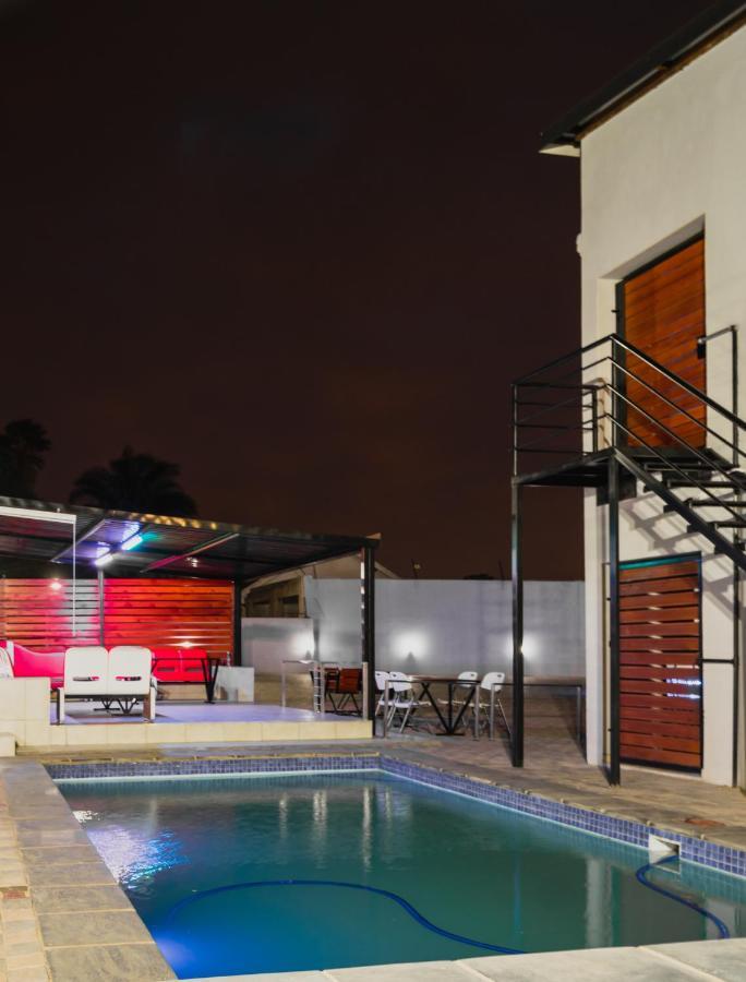 El Infinito Lifestyle Hotell Kempton Park Eksteriør bilde