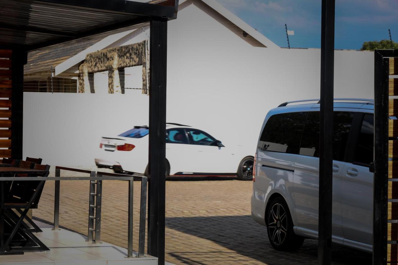 El Infinito Lifestyle Hotell Kempton Park Eksteriør bilde