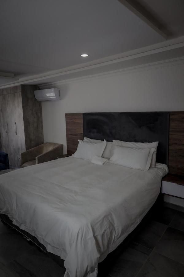 El Infinito Lifestyle Hotell Kempton Park Eksteriør bilde