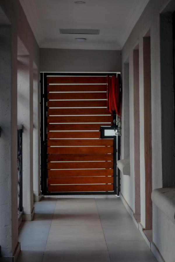El Infinito Lifestyle Hotell Kempton Park Eksteriør bilde
