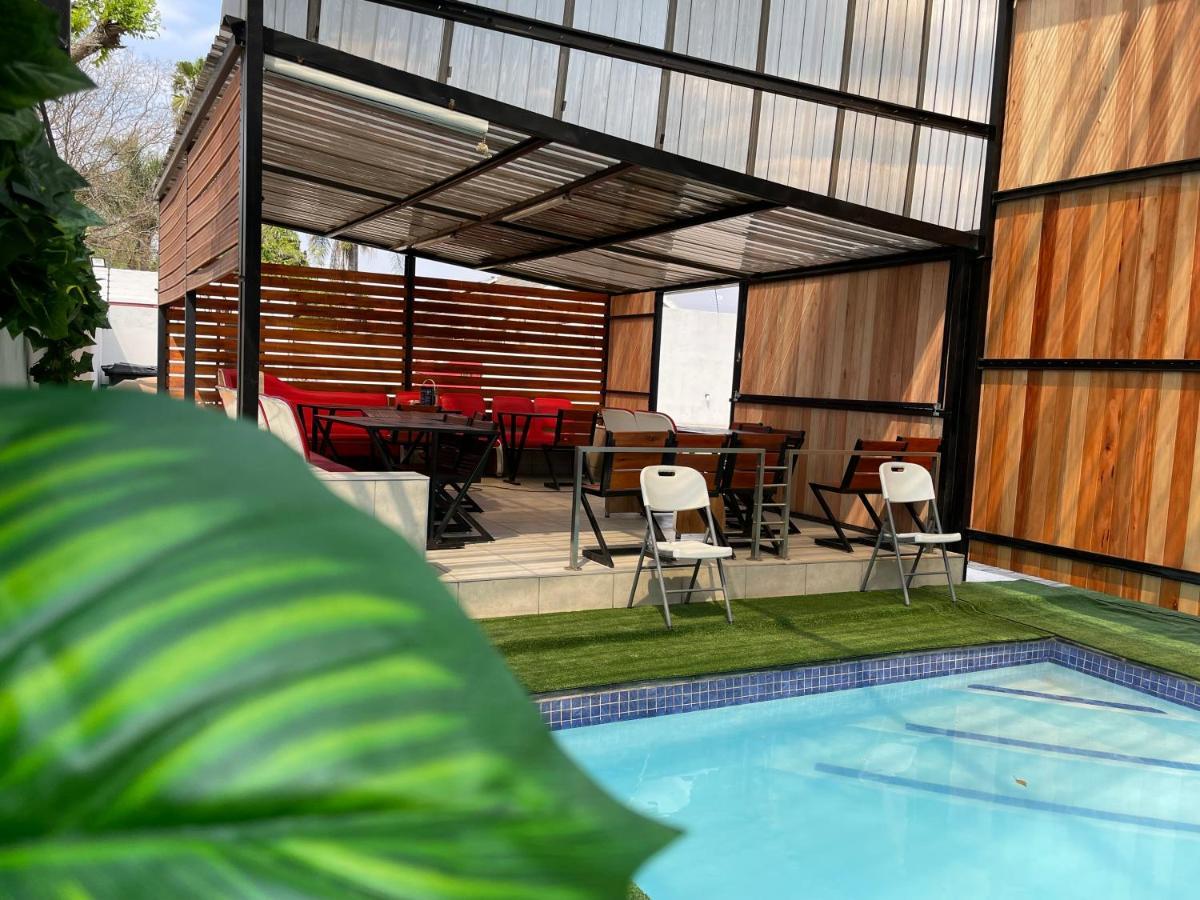 El Infinito Lifestyle Hotell Kempton Park Eksteriør bilde