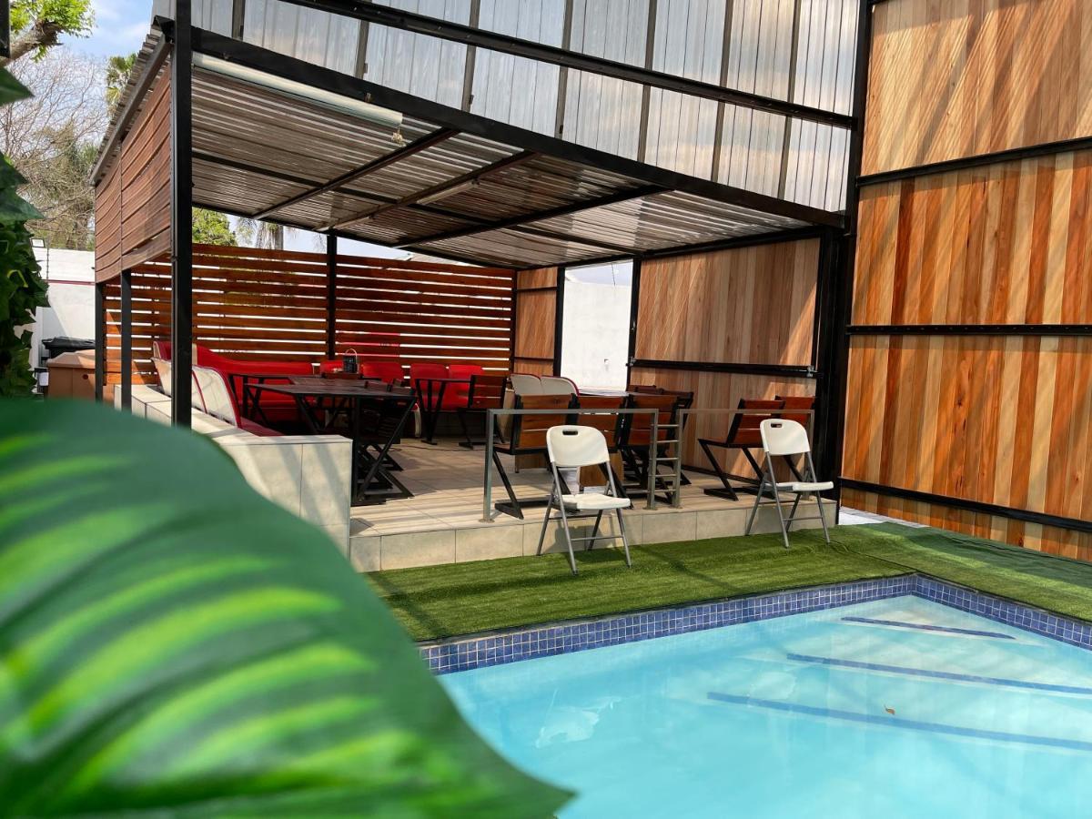 El Infinito Lifestyle Hotell Kempton Park Eksteriør bilde