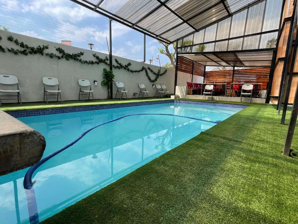El Infinito Lifestyle Hotell Kempton Park Eksteriør bilde